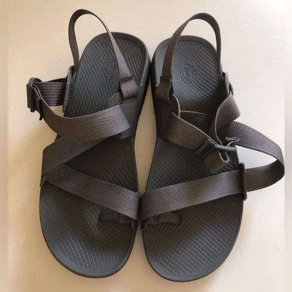 Chaco | Shoes | Chaco Lowdown 2 Mens Gray Outdoors Hiking  display picture 2